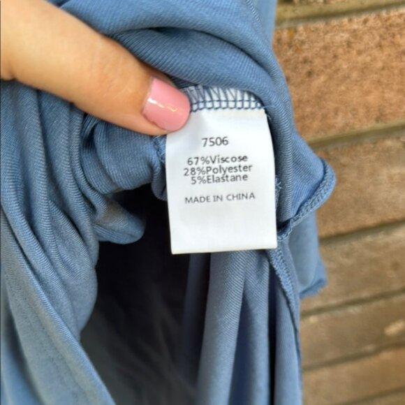 PrettyGarde Blue No-Sleeve Pajama Set for Cozy Sleep or lounge wear - Picture 7 of 9